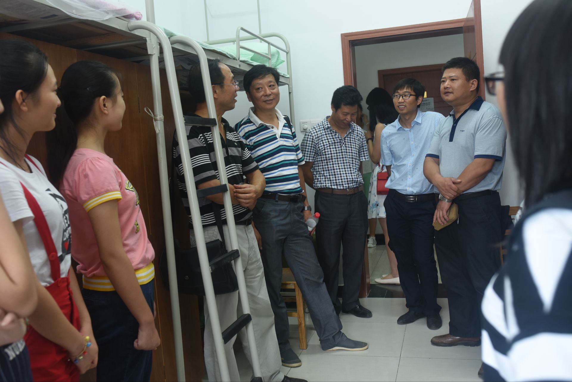 1473235557693973.png 走访寝室3.png